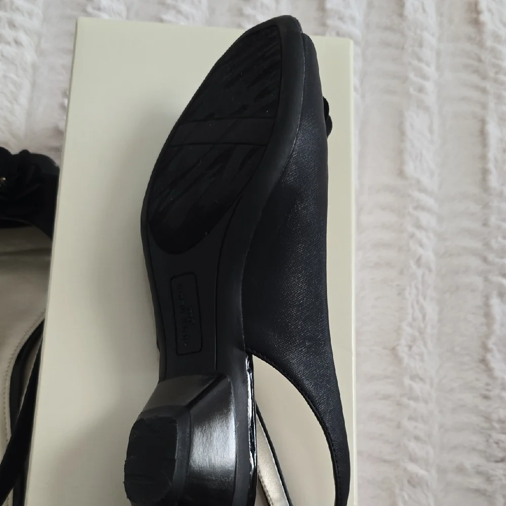 Anne Klein Black Floral Slingback Heels